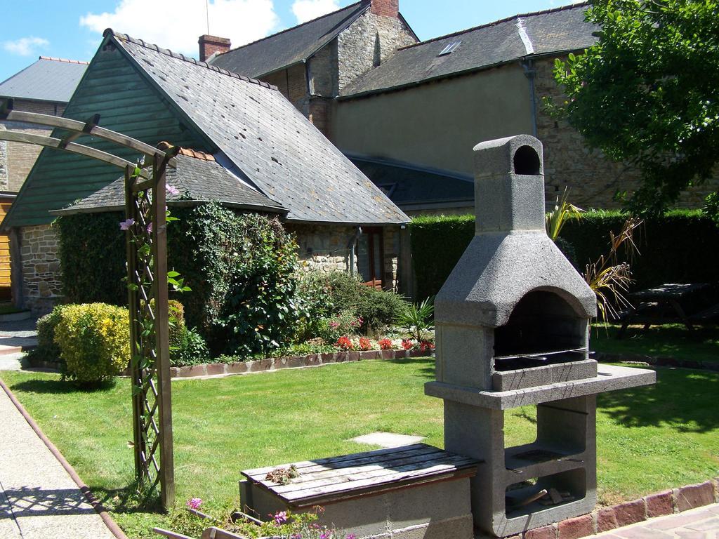 Ker-Loen Bed and Breakfast Val-Couesnon Εξωτερικό φωτογραφία
